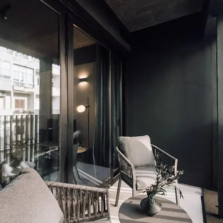 Fontainhas - 1 Bedroom Balcony In Santo Antonio * Lisboa